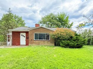 223 Wilson Dr, Pittsburgh, PA 15235