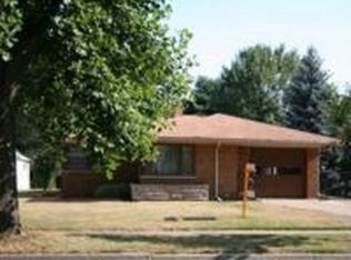 1527 Royce Ave, Kalamazoo, MI 49001