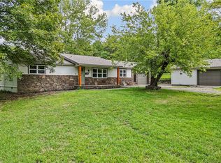 14798 Fisher Rd, Fayetteville, AR 72701