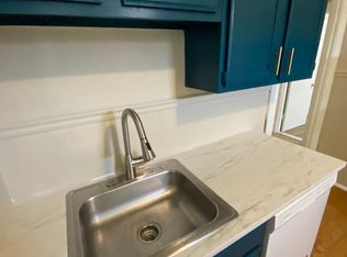 Available Now!! Updated 2bed 1bath!, Saint Louis, MO 63104