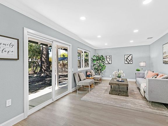 5th image of 179 Olympic Cir
