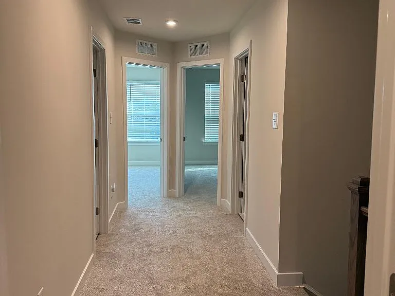 68 Rosemary Way — Photo 15