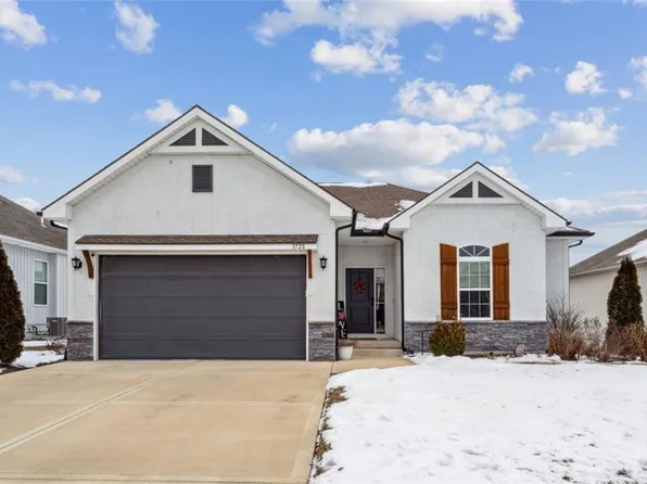 3728 NW Old Stagecoach Rd, Kansas City, MO 64154