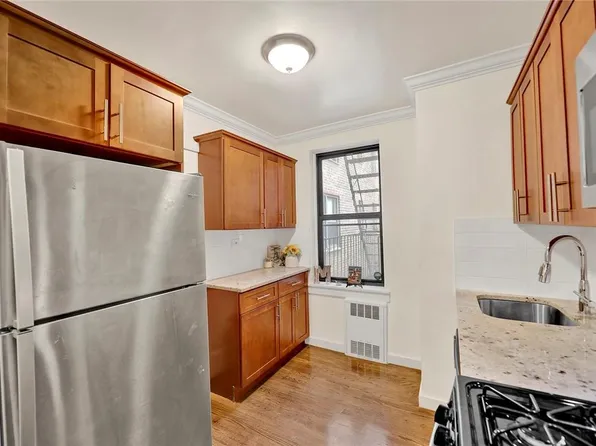 40 89th Street image 11 of 21