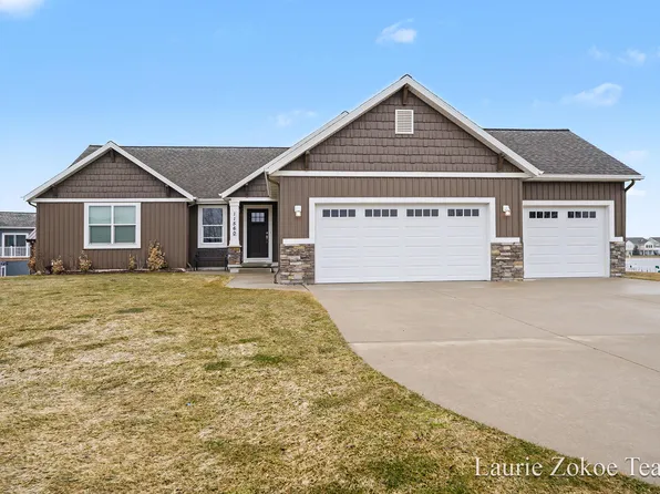 11560 84th Ave, Allendale, MI 49401