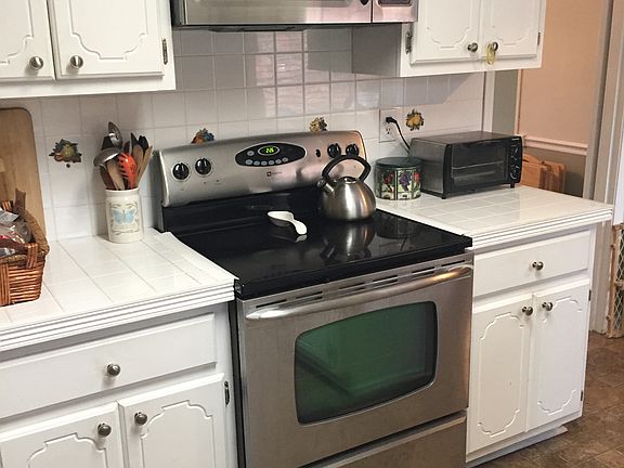 4th image of 7087 Eastover Blvd