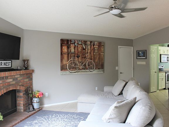4-Living Area