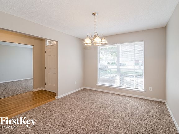 4th image of 10403 McGirts Creek Dr