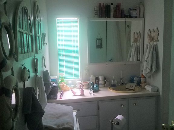 5th image of 217 Countryside Dr