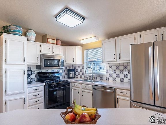 5th image of 13657 E 51st Ln
