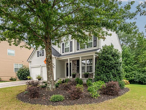 3rd image of 717 Purslane Way