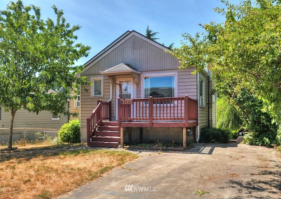 1st image of 1305 Humphrey Avenue