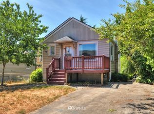 1305 Humphrey Ave, Bremerton, WA