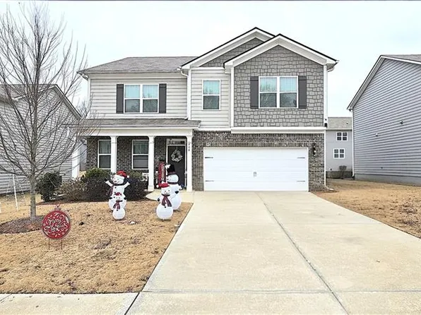 404 Starbuck Pkwy, Pendergrass, GA 30567