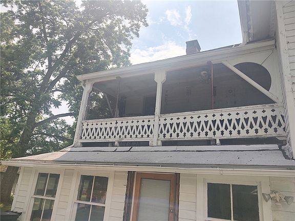 5th image of 38 E Bayard St