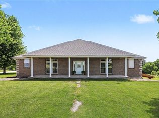 31005 Nottingham Ln, Lawson, MO 64062
