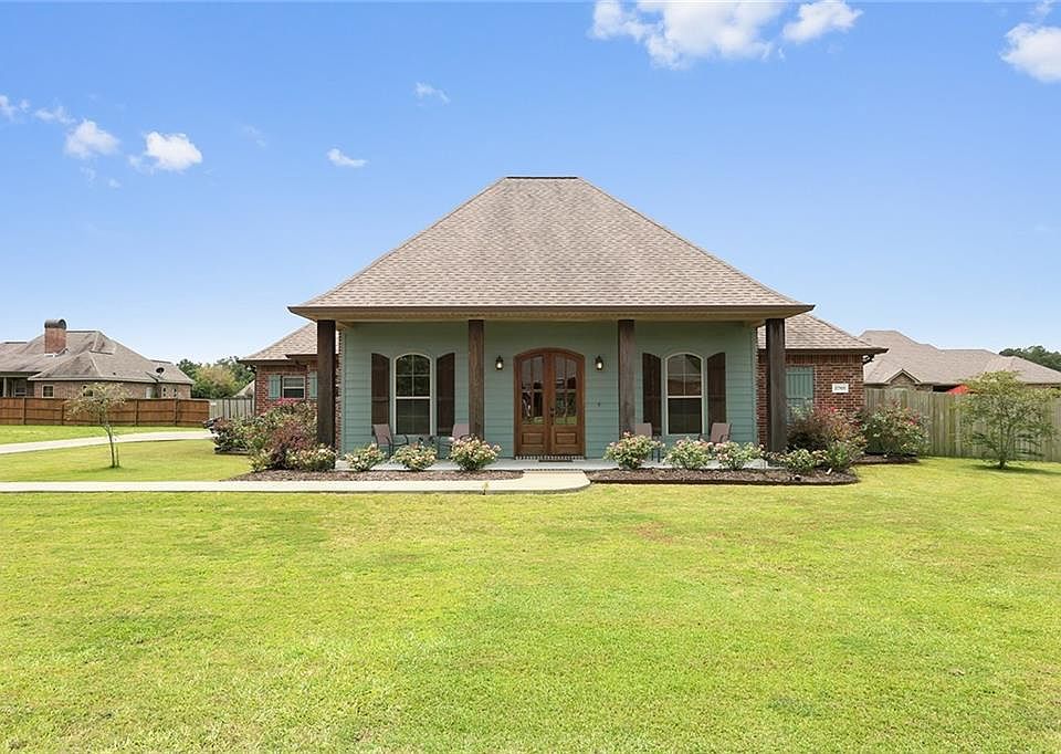 1st image of 2769 Tioga Dr