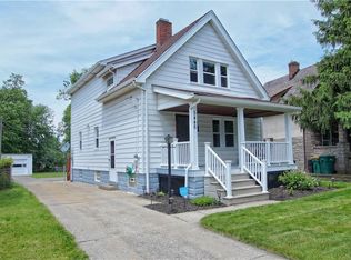 5446 Dalewood Ave, Maple Heights, OH 44137