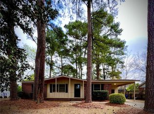 627 Rock Spring Rd, Fayetteville, NC 28314