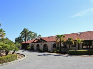 26970 Taaffe Rd, Los Altos Hills, CA 94022