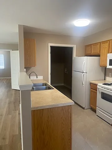 712 Oakmont Rd #4 — Photo 5
