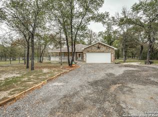 505 Springwood Ln, Adkins, TX 78101