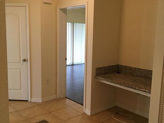 2nd image of 134 SW Peacock Blvd APT 18-201
