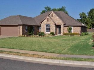 3816 Lexington Ave, Tahlequah, OK 74464