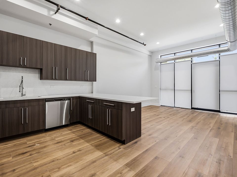 1st image of 2355 N Washtenaw Ave #102