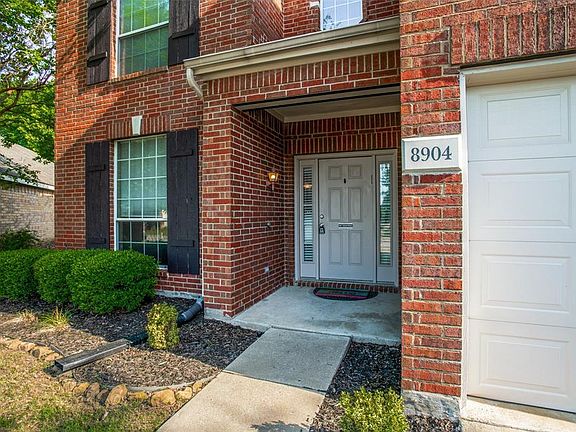 3rd image of 8904 Harmony Dr