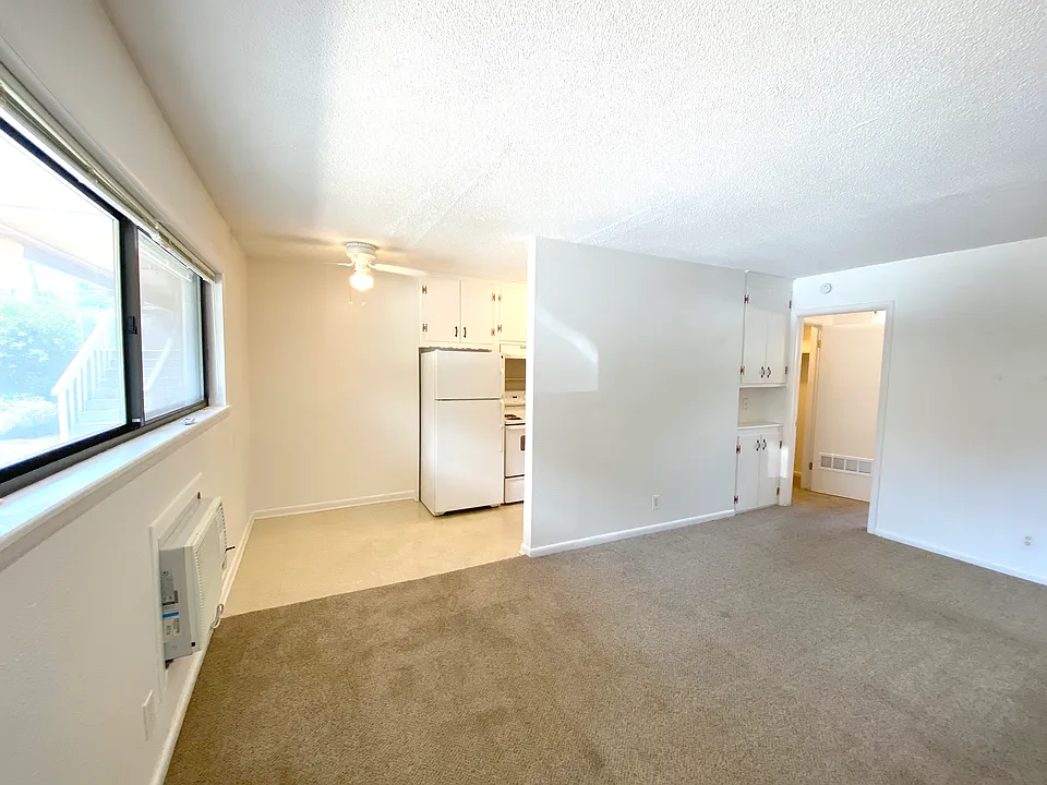 1630 S Baltimore Ave #3