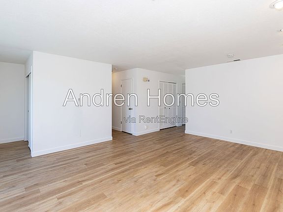 3rd image of 713 Frederick St