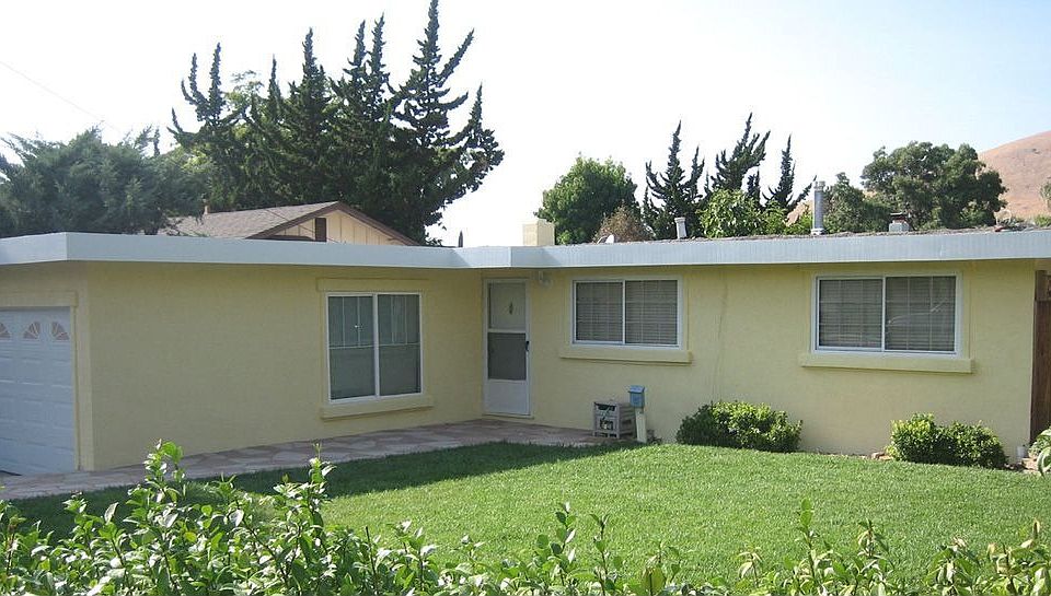 675 Orangewood Drive