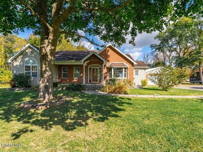 1048 County Line Road, Schenectady, NY, 12306