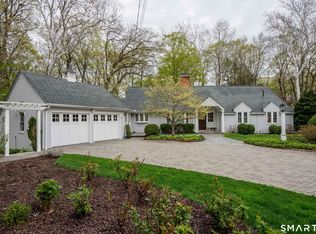 15 Sunfield Ln, West Hartford, CT 06107