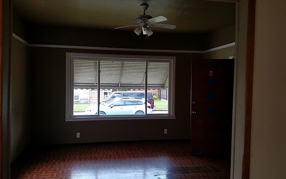 3rd image of 5123 S Homan Ave
