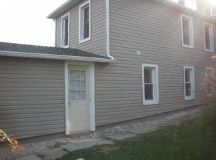 2555 Brown Ave, Grapeville, PA 15634