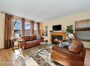 1758 W Leland Ave, Chicago, IL 60640