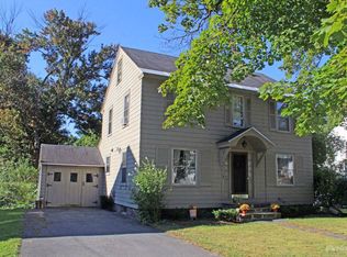 110 Hastings St, Greenfield, MA 01301