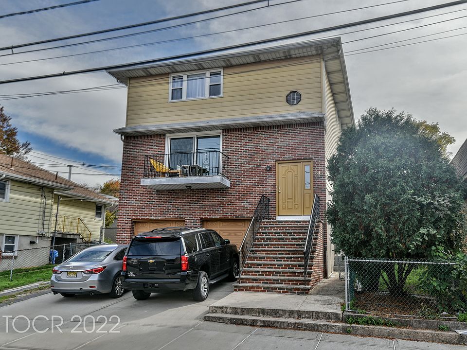 1st image of 84 Gaston Ave