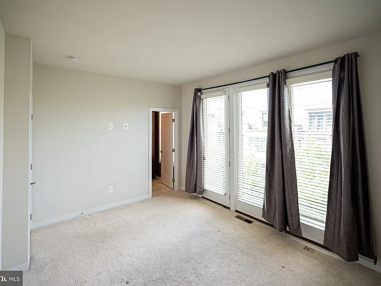 14304 Beckett Glen Cir — Photo 28