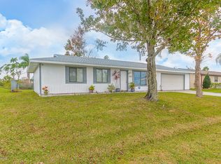 1484 Palau St SE, Palm Bay, FL 32909