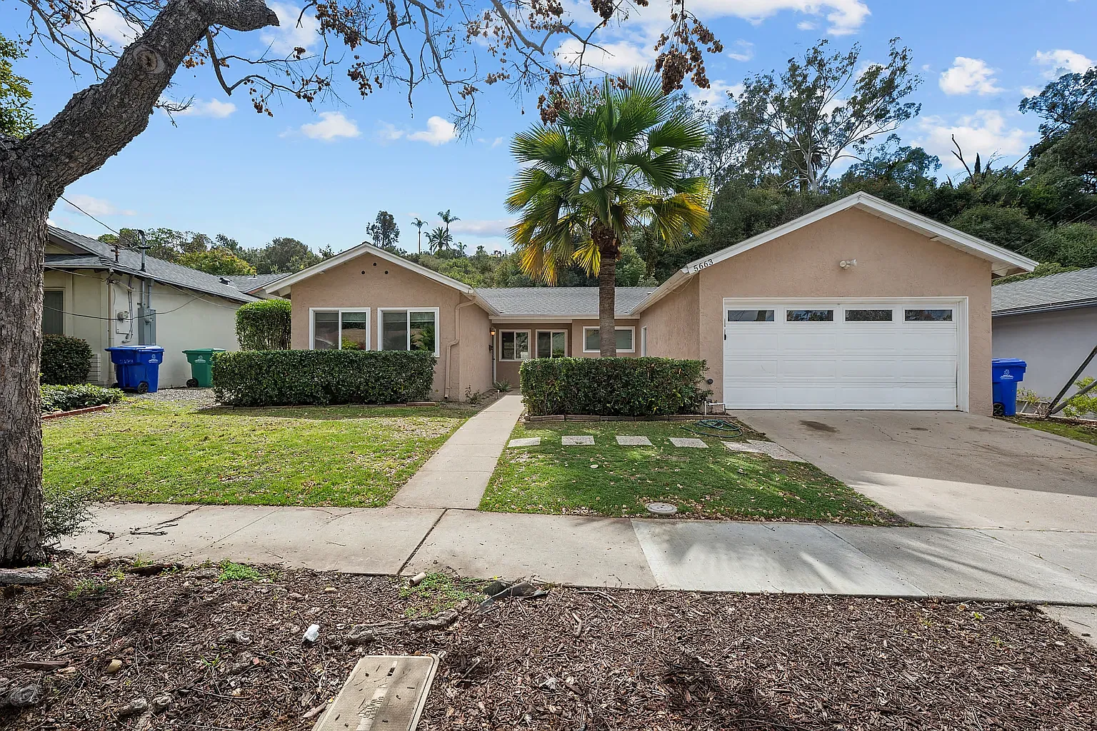 6 bed, 1462 sqft, $8,400 — Photo 2