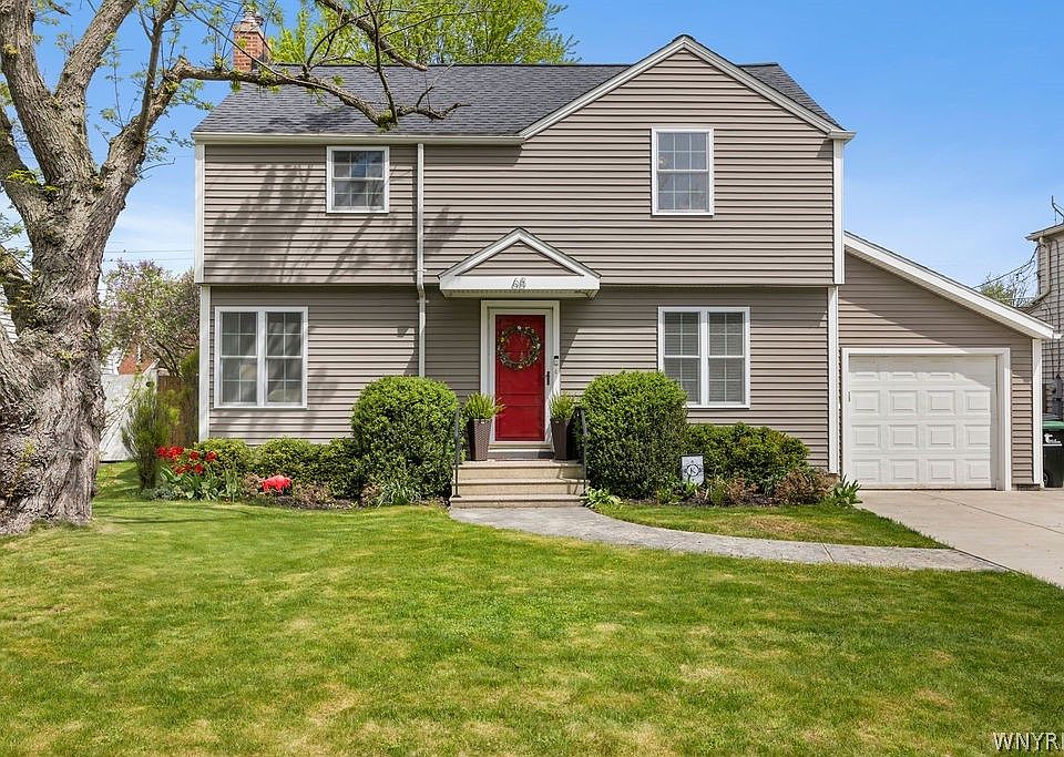 1st image of 68 Brockett Dr
