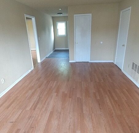2nd image of 6005 Dickson Rd APT 4