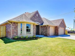 1200 Sawgrass Dr, Norman, OK 73072