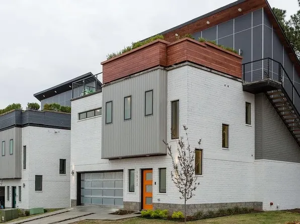 (undisclosed Address), Fayetteville, AR 72704