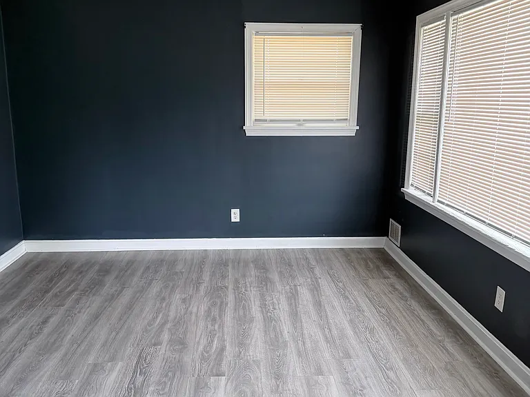 3206 Patricia Dr — Photo 7
