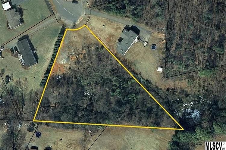 1st image of 4365 Golden Ln