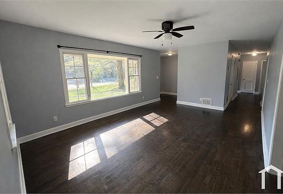 5th image of 2037 Highview Rd SW